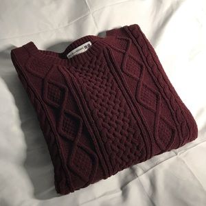 Uniqlo Dark Red Knit Sweater